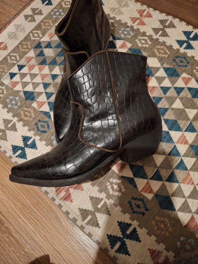 Camperos donna neri con cerniera laterale