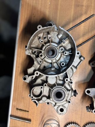 Motor derbi €2 marrón.