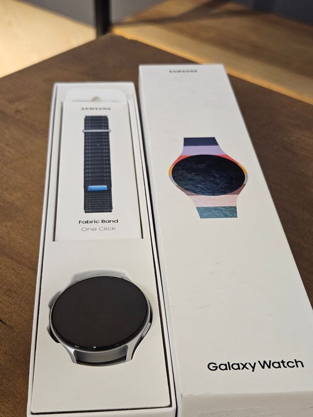 SAMSUNG WATCH 7 40MM CREMA (L300)