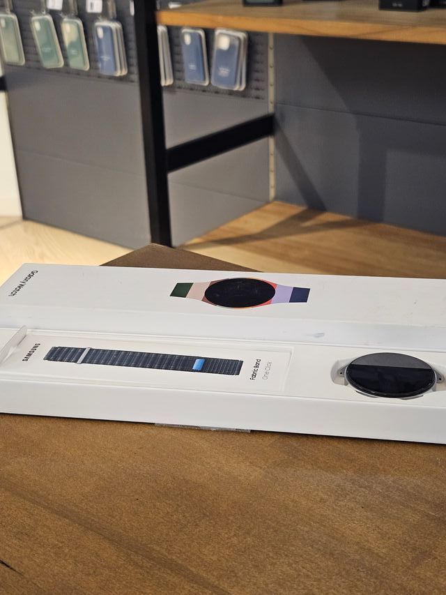 SAMSUNG WATCH 7 40MM CREMA (L300)