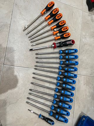 Lote Destornilladores Bahco, Irazola, Palmera