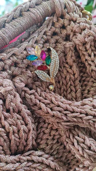 Clutch uncinetto fatta a mano color oro rosa