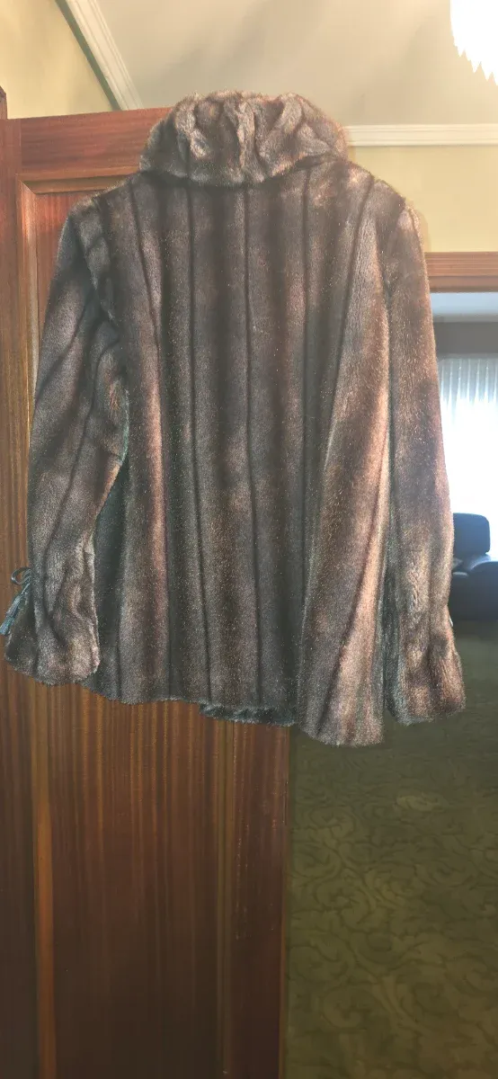 Chaquetón Piel Sintética Marrón