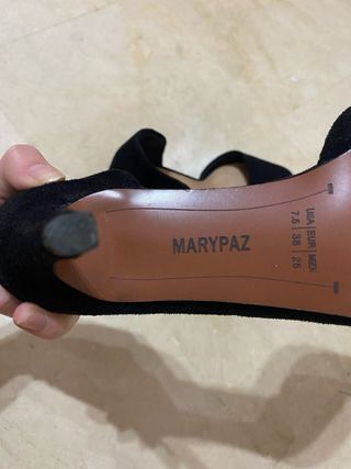 Tacones negros ante asimétricos talla 38