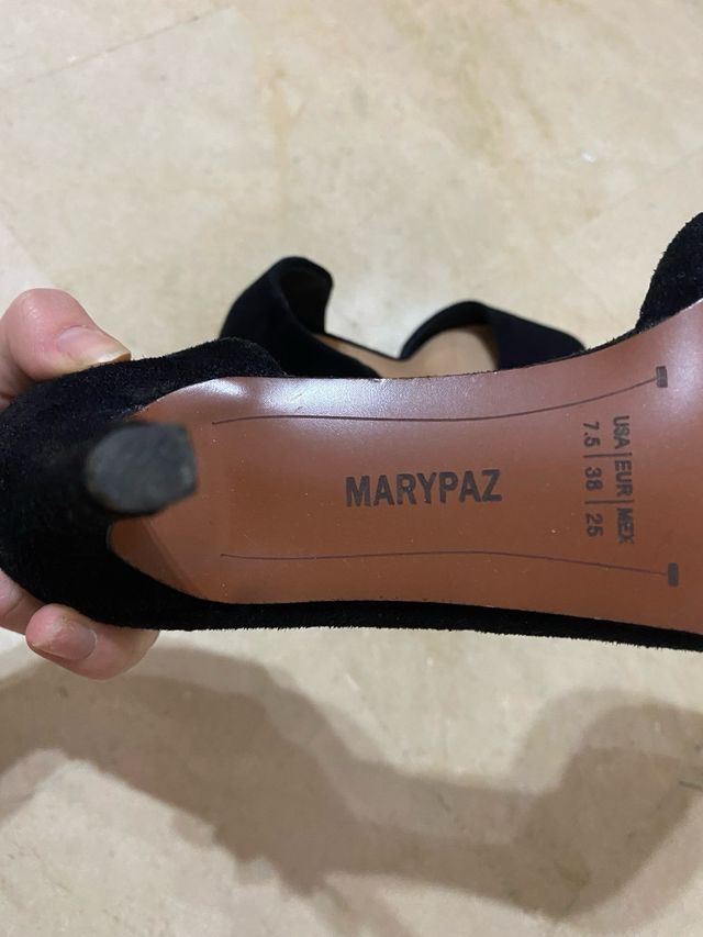 Tacones negros ante asimétricos talla 38