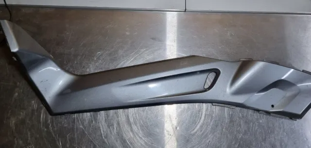 Tapa lateral Xmax 250