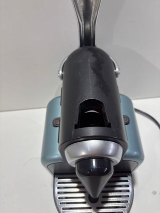 Cafetera Nespresso Delonghi