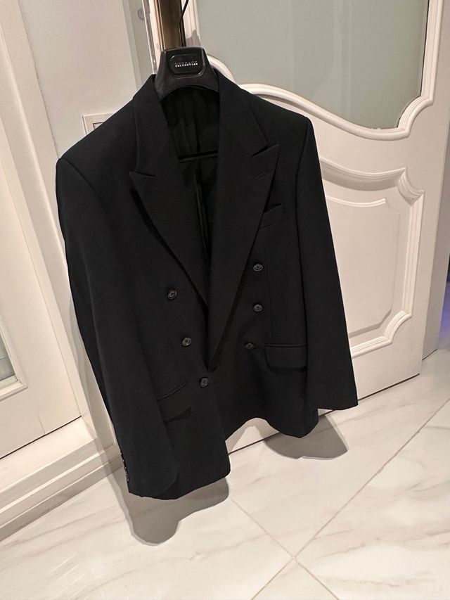 Americana Balmain Negra