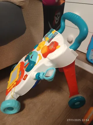 Andador bebé musical y de actividades 15€/ud 2=25€