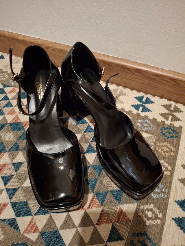 Scarpe Tosca Blu vernice nere