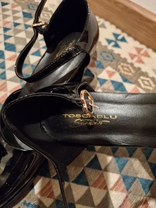 Scarpe Tosca Blu vernice nere