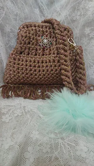 Pochette fatta a mano marrone e oro