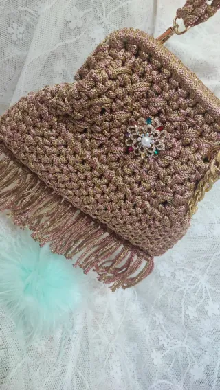 Pochette fatta a mano marrone e oro