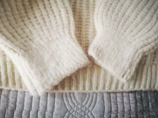 Jersey Mango Beige Mujer