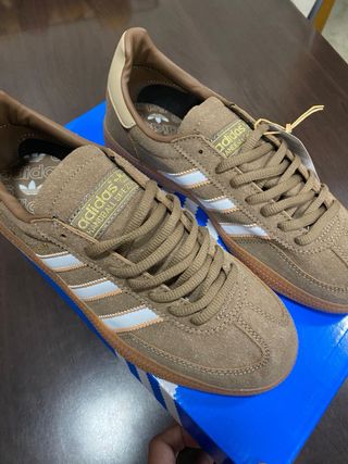 Zapatillas Adidas Handball Spezial chalky brown