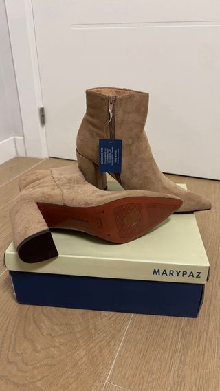 Botines MARYPAZ beige/marrón tacón, nuevos sin uso