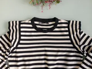 Jersey ONLY rayas M