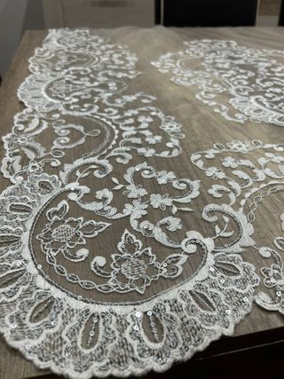 Manteletas Fallera Adulta Encaje Blanco y plata