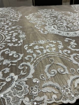 Manteletas Fallera Adulta Encaje Blanco y plata