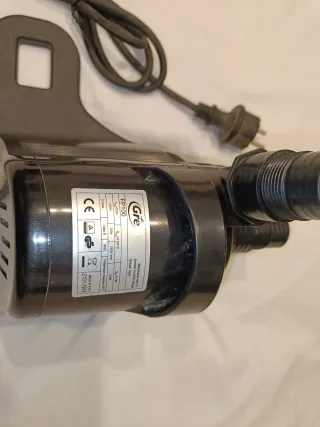 Bomba depuradora GRE