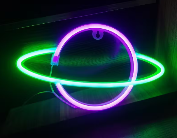 Luz LED planeta Saturno USB multicolor neon