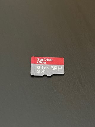 Nintendo Switch Pikachu completa