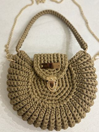 borsa uncinetto marrone e oro