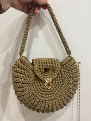 borsa uncinetto marrone e oro