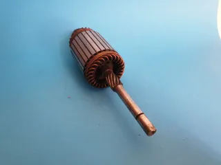 Mercedes 200 T (tipo 123 MOT. M102) (dal 6.68 - 23