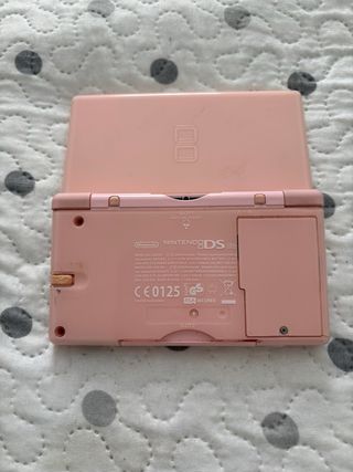 Nintendo DS Lite Rosa + Juegos y Cargador