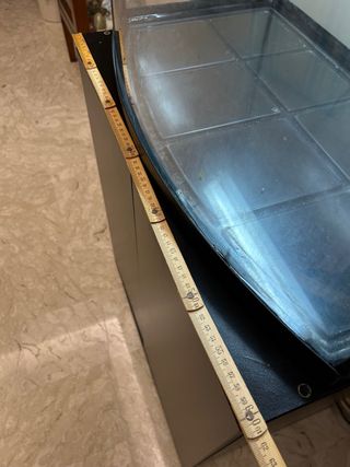 Acquario 60L bombato con mobiletto nero