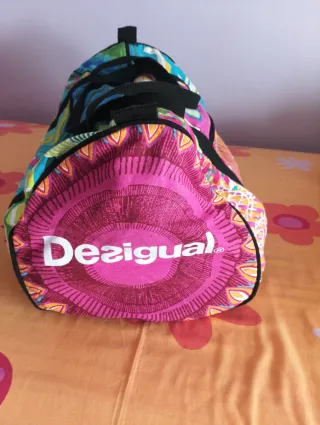 Bolsa de viaje Desigual