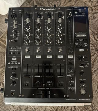 Pioneer DJM-900 Nexus Mixer + Rack.