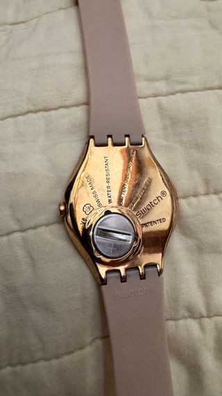 Reloj Swatch Oro Rosa y Rosa