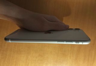 iPhone 11 Bianco 128GB + Accessori