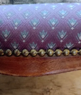 Sgabello vintage tessuto e legno