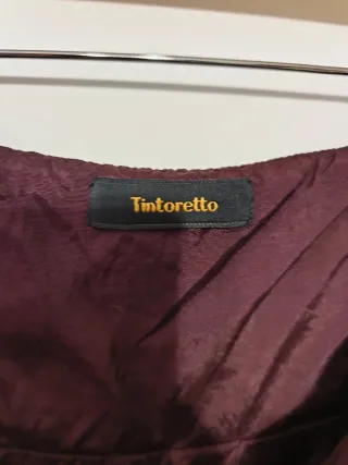 Vestido corto morado con lentejuelas