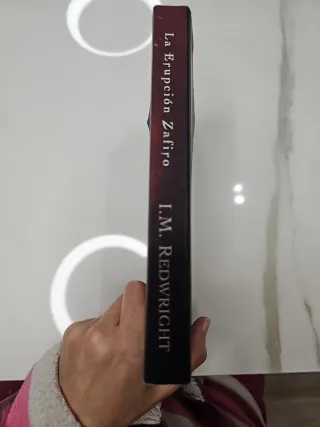 La Erupción Zafiro (La Decisión de la Espada - ...