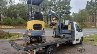 Liquidación 40 Mini Excavadoras