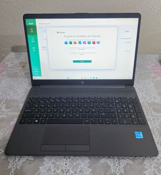Ordenador portátil HP INTEL ICORE 3, DOCEAVA GENER