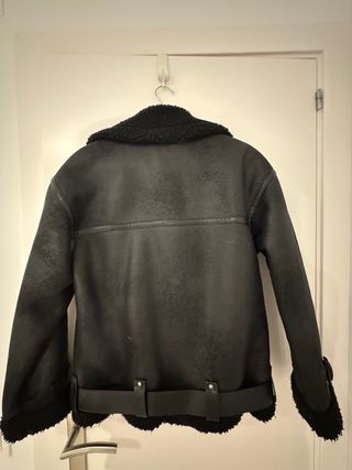 Cazadora doble faz Zara. Talla XS