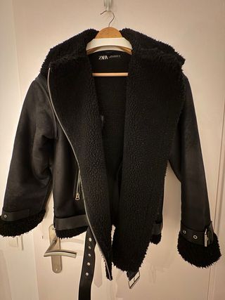 Cazadora doble faz Zara. Talla XS