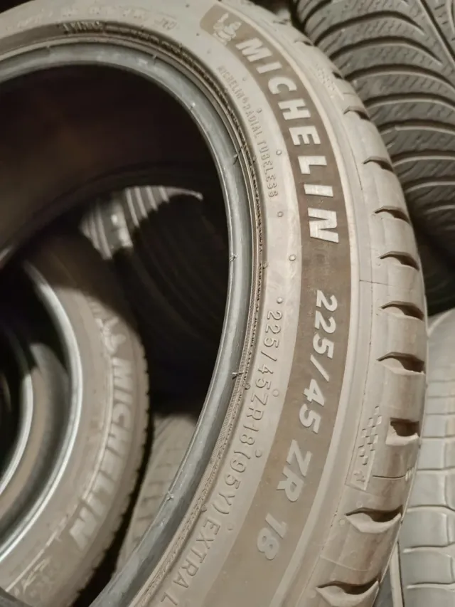 Michelin 225/45ZR18 95Y Neumático
