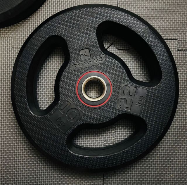 2 Dischi Decathlon 10 kg con maniglie