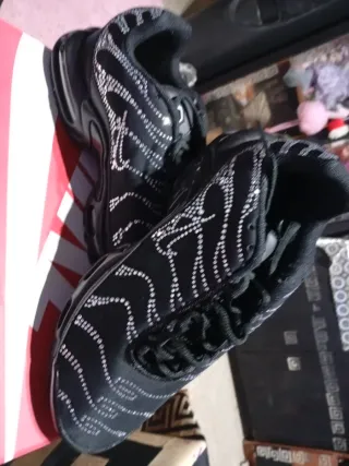 Zapatillas Nike Swaroski Negras