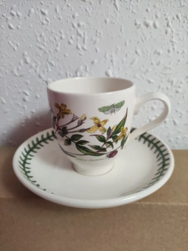 Lote Taza y platillo café. PORTMEIRION.