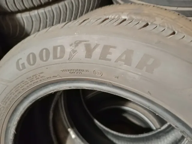 Neumático Goodyear 205/55R16 94V