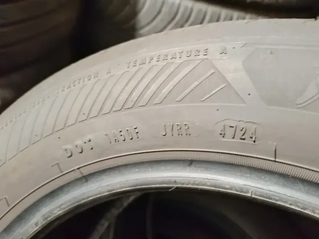 Neumático Goodyear 205/55R16 94V