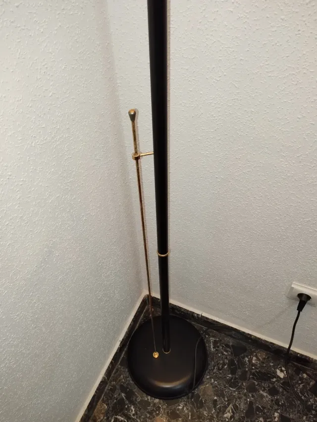 Lámpara de pie halógena