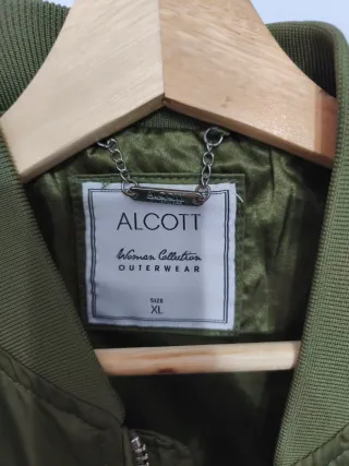Chaqueta bomber ALCOTT verde oliva